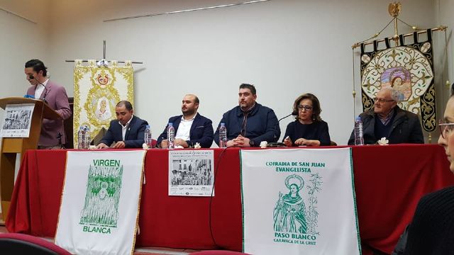 El ‘Paso Blanco’ conmemora sus cinco siglos de historia con una exposición en la Compañía de Jesús - 4, Foto 4