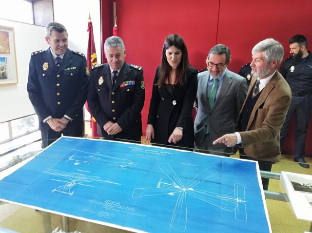La colaboración de la Comunidad con la Policía Nacional permite recuperar la documentación del autogiro de Juan de la Cierva y Codorniú - 2, Foto 2