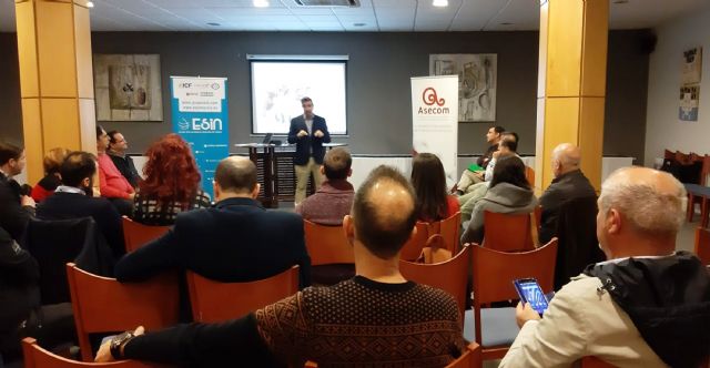 Los Desayunos de ASECOM se acercan a la inteligencia emocional en la empresa - 1, Foto 1