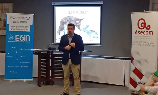 Los Desayunos de ASECOM se acercan a la inteligencia emocional en la empresa - 3, Foto 3