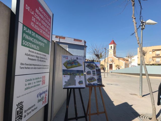 Rehabilitación de la Plaza de la Iglesia de Roldán - 1, Foto 1