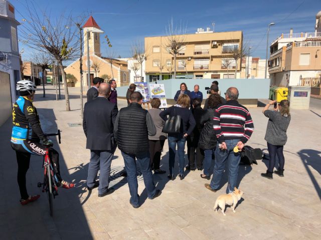 Rehabilitación de la Plaza de la Iglesia de Roldán - 2, Foto 2
