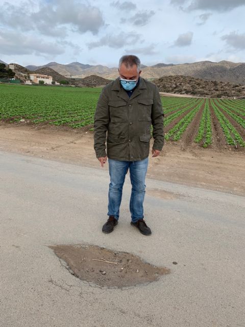 Bartolomé Hernández: Hasta que no vea los caminos arreglados no me creeré nada de la Comunidad Autónoma - 1, Foto 1