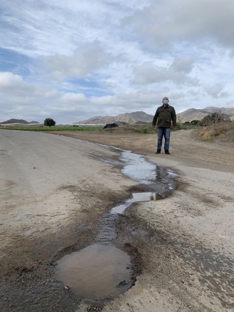 Bartolomé Hernández: Hasta que no vea los caminos arreglados no me creeré nada de la Comunidad Autónoma - 2, Foto 2