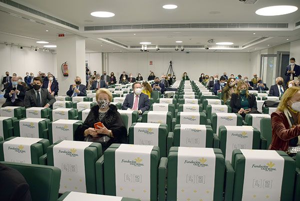 El cartel de la Semana Santa de Sevilla 2021 de Chema Rodríguez: - 4, Foto 4