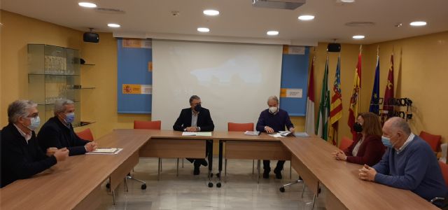 Urrea ha mantenido una reunión de trabajo con los Alcaldes de San Pedro del Pinatar y El Pilar de la Horadada - 1, Foto 1