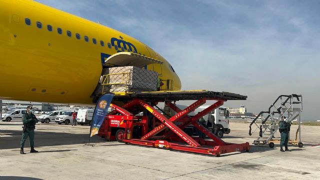 El primer vuelo de Correos Cargo llevará ayuda a los refugiados ucranianos - 1, Foto 1