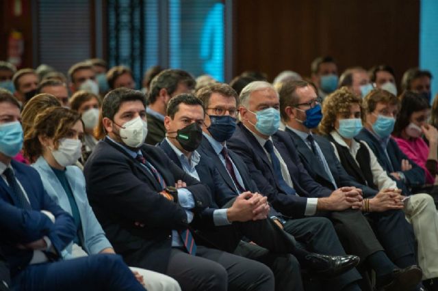 López Miras: Feijóo es la solución para el Partido Popular y para España - 1, Foto 1