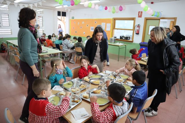 Comienza el servicio de comedor Escolar en el colegio Villa Alegría - 1, Foto 1