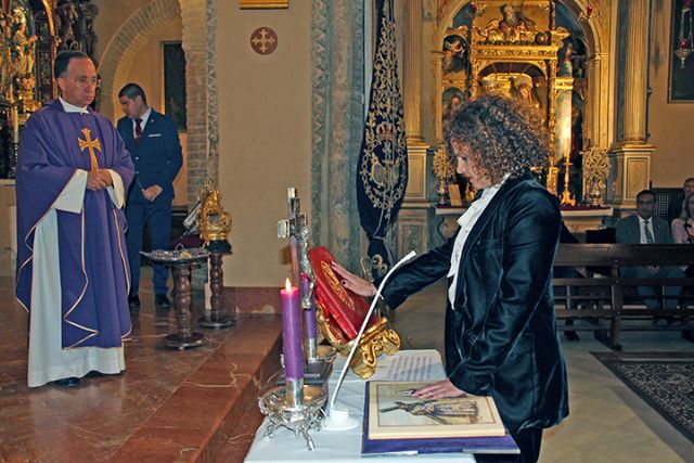 Sevilla . Toma de posesión de Ramiro Delgado Rendón como Hermano Mayor y jura de la nueva junta de Oficiales en la Hermandad de Jesús de Alcalá del Río - 1, Foto 1