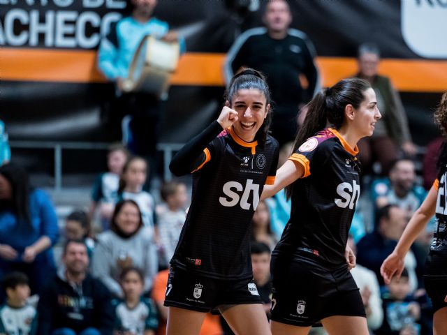 El STV Roldán busca una victoria ante Rubí para afianzarse el play-off - 1, Foto 1