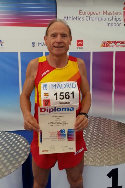 El atleta torreño Ángel Salinas, bronce en el Europeo de veteranos con el relevo español de 4x200 metros - 3, Foto 3