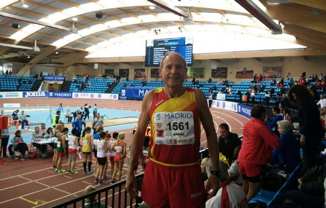 El atleta torreño Ángel Salinas, bronce en el Europeo de veteranos con el relevo español de 4x200 metros - 4, Foto 4