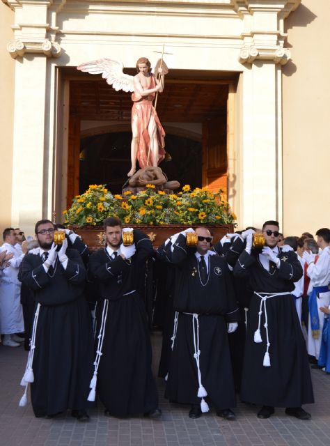 El blanco y la alegría del Domingo de Resurrección cierra la Semana Santa torreña - 2, Foto 2