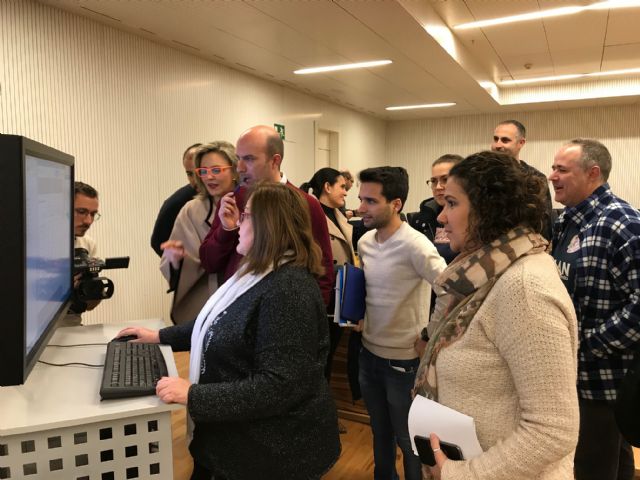 Sorteo de los miembros componentes de las mesas electorales en las elecciones del domingo 28 de abril en Torre Pacheco - 5, Foto 5