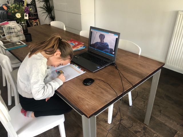 Así son las niñeras virtuales: un oasis en tiempos de confinamiento - 1, Foto 1