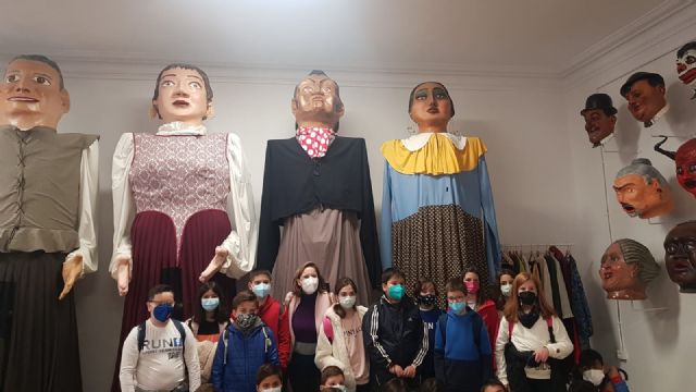 El Ayuntamiento divulga la historia y patrimonio del municipioentre los escolares - 1, Foto 1