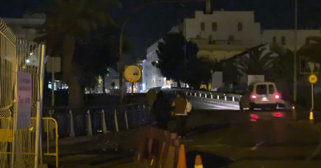 IU-Verdes denuncia que los accesos al polígono de los Peñones y al barrio de San Antonio parecen la boca del lobo - 1, Foto 1