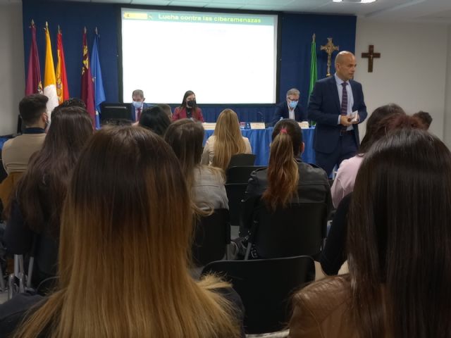 Los cambios en la sociedad requieren formación más especializada en Criminología - 1, Foto 1