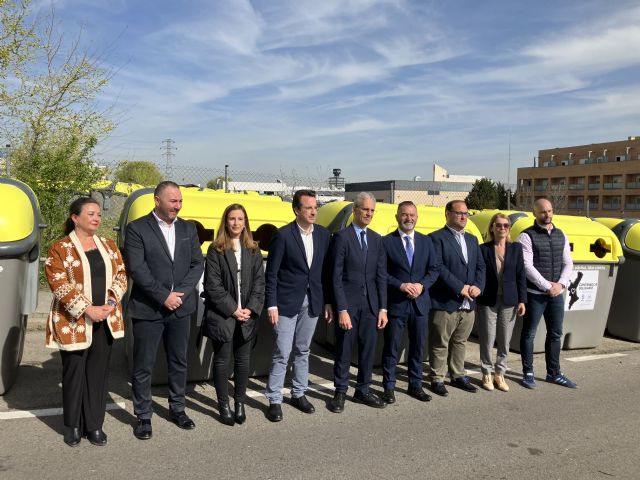 Municipios de toda España ponen a disposición de las localidades valencianas afectadas por la DANA más de 2.900 contenedores de residuos - 3, Foto 3