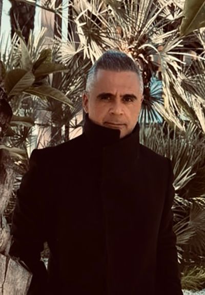 Desi Fallen publica Filosofía del género oscuro - 2, Foto 2