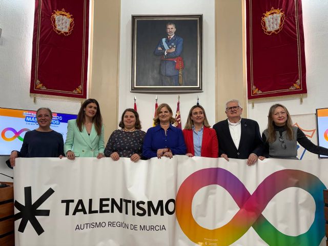 TALENTISMO lidera una nueva lectura simultánea del manifiesto por el Día Mundial del Autismo en todos los municipios de la Región de Murcia