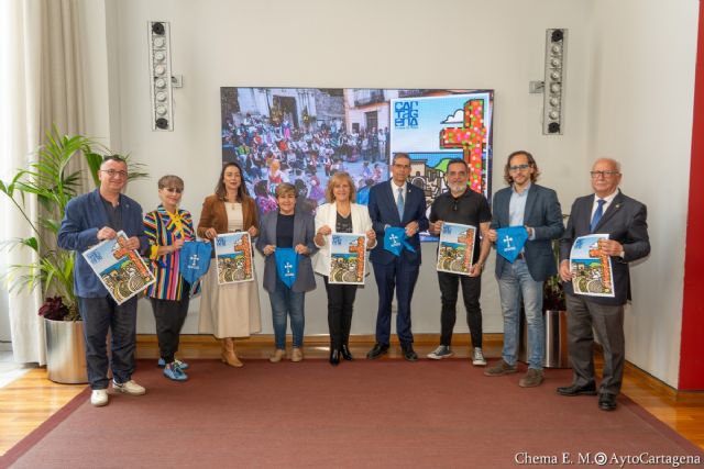 15.000 pañuelos para vivir las Cruces de Mayo en Cartagena - 1, Foto 1