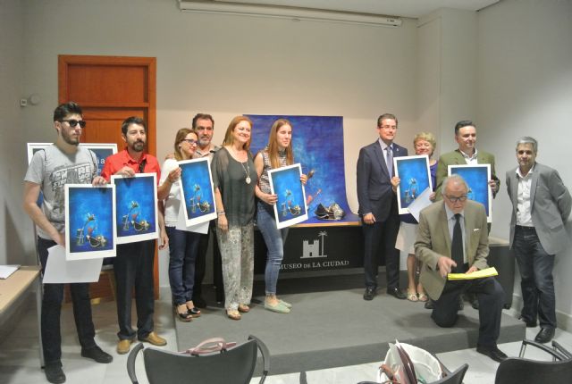 Diez murcianos son premiados con un cuadro de Ángel Haro por su participación en el Día y la Noche de los Museos - 1, Foto 1