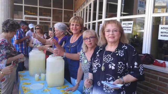 Comienzan las fiestas del Centro Municipal de Personas Mayores de la plaza Balsa Vieja, Foto 8