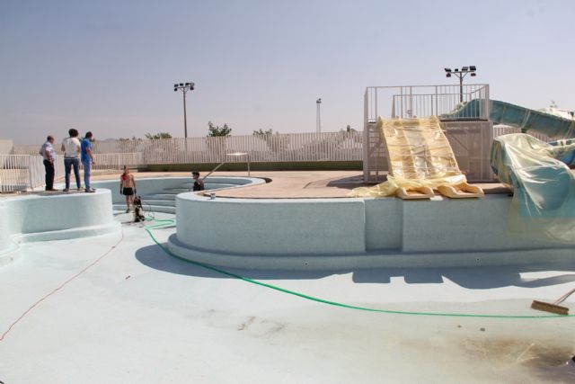 El Ayuntamiento de Puerto Lumbreras acondiciona las piscinas municipales para la temporada de verano - 1, Foto 1