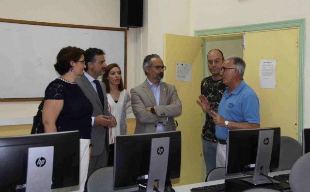 El alcalde demanda mejoras en centros educativos y apoyo para el Conservatorio de Caravaca - 3, Foto 3