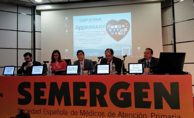 Médicos de familia abordan en unas jornadas nacionales el uso de las tecnologías en el cambio del modelo sanitario - 1, Foto 1