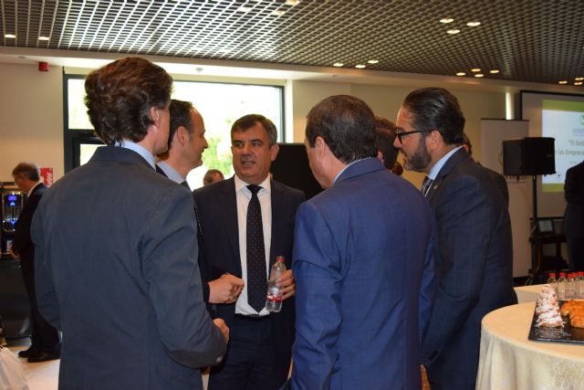 Nueve de cada diez empresas familiares de la Región mantuvieron o aumentaron sus plantillas en 2017 - 2, Foto 2