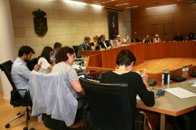 El Pleno manifiesta su apoyo institucional a la Comunidad de Regantes de Totana - 3, Foto 3