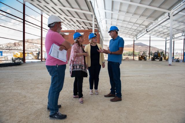 Visita a las obras de la central hortofrutícola de la empresa Wolmark Alimentos Ecológicos en Mazarrón, Foto 1
