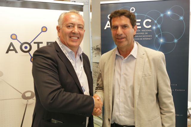 La XII Feria nacional AOTEC de telecomunicaciones cierra con la asistencia de unos 2.000 profesionales - 1, Foto 1