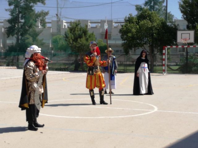 Berberiscos y Trinitarios toman los colegios de Torre Pacheco - 1, Foto 1