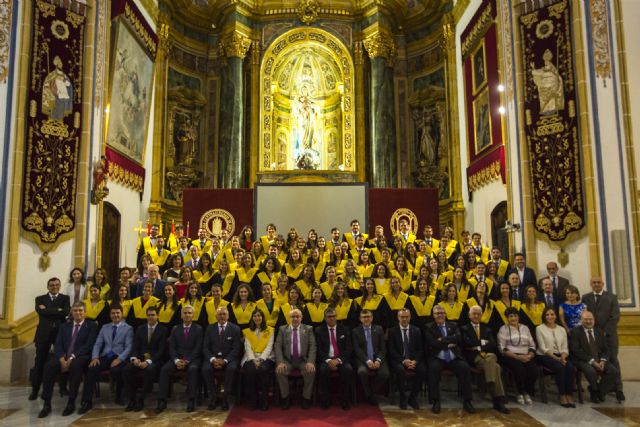 La II Promoción de Medicina de la UCAM se gradúa con la vista puesta en el MIR - 2, Foto 2