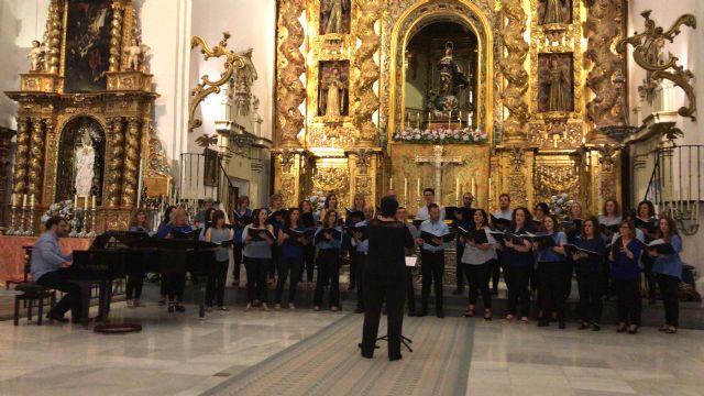 Celebración del concierto del Coro de Profesores de la Región de Murcia en la Iglesia de San Francisco de Lorca - 2, Foto 2