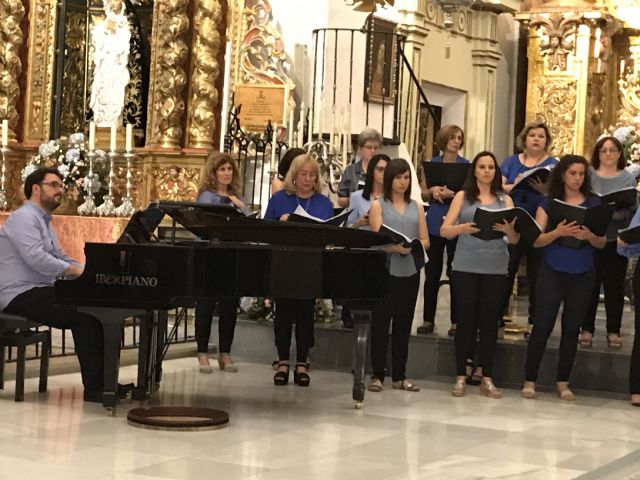 Celebración del concierto del Coro de Profesores de la Región de Murcia en la Iglesia de San Francisco de Lorca - 4, Foto 4