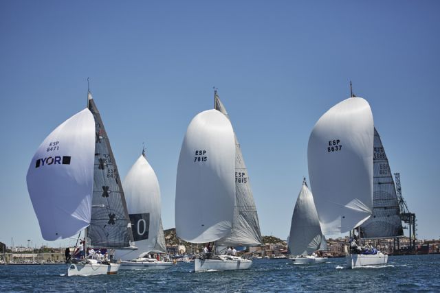Pez de Abril, Licor 43 El Carmen Doce, Nemox, Saleroso 2.0 y  Albana  se proclaman vencedores en la segunda jornada de la XI Regata Solidaria Carburo de Plata - 1, Foto 1