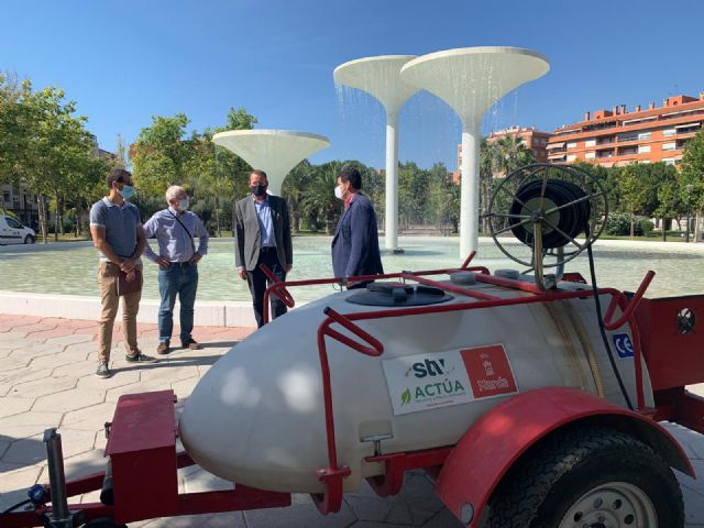 El Ayuntamiento desinfecta los parques para garantizar la seguridad de las familias murcianas - 1, Foto 1