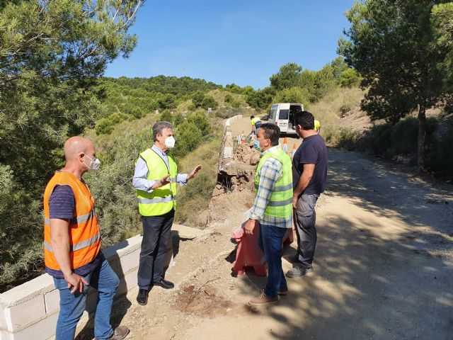 Fomento repara ocho carreteras afectadas por la gota fría en Cartagena - 1, Foto 1