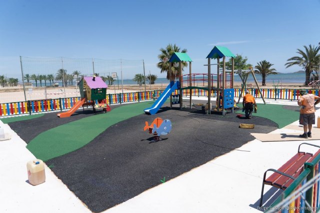 A punto de finalizar las obras de un nuevo parque infantil y una zona biosaludable en Los Urrutias - 1, Foto 1