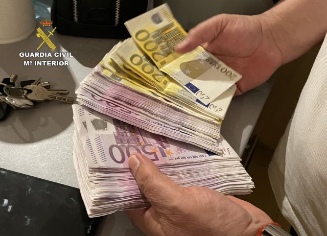 La Guardia Civil detiene a uno de los principales distribuidores de cocana a gran escala de la Regin de Murcia, Foto 1