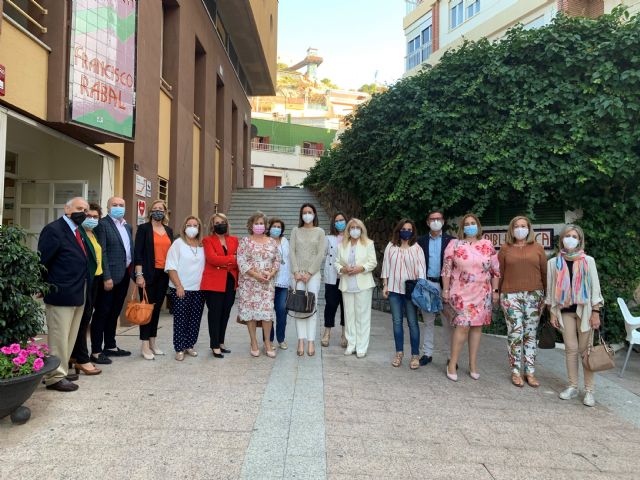 La Asociación de Amas de Casa rinde homenaje a los enfermeros aguileños - 1, Foto 1