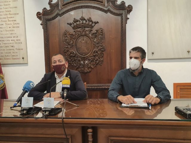 Lorca vuelve a instalar, por tercer año consecutivo, toldos en las calles Corredera y adyacentes para reducir las altas temperaturas durante los meses de verano - 2, Foto 2