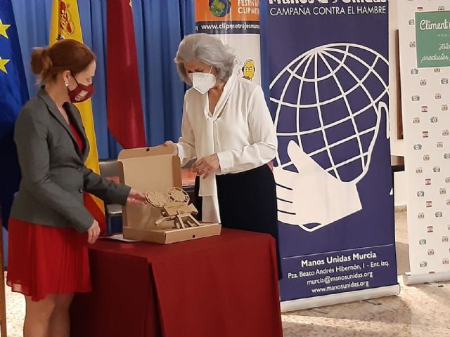 Alumnos de 2° de ESO del Colegio San Buenaventura Capuchinos reciben el primer premio del Festival de Clipmetrajes de Manos Unidas en la Región de Murcia - 1, Foto 1