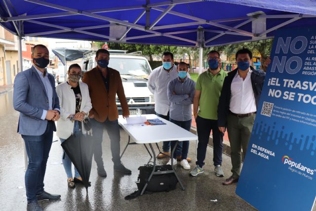 Luengo: El Partido Popular va a estar siempre al lado de la sociedad civil defendiendo la unidad nacional - 1, Foto 1