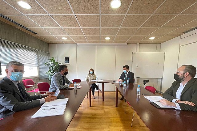 La Consejería de Educación garantiza los plazos previstos en materia educativa para el municipio de San Javier - 1, Foto 1